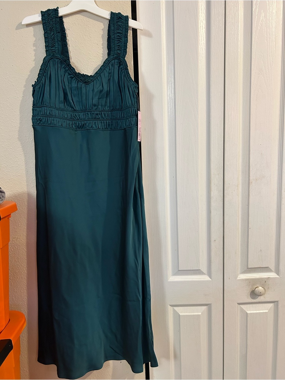 Dark green Satin Maxi Dress with Ruffled Straps